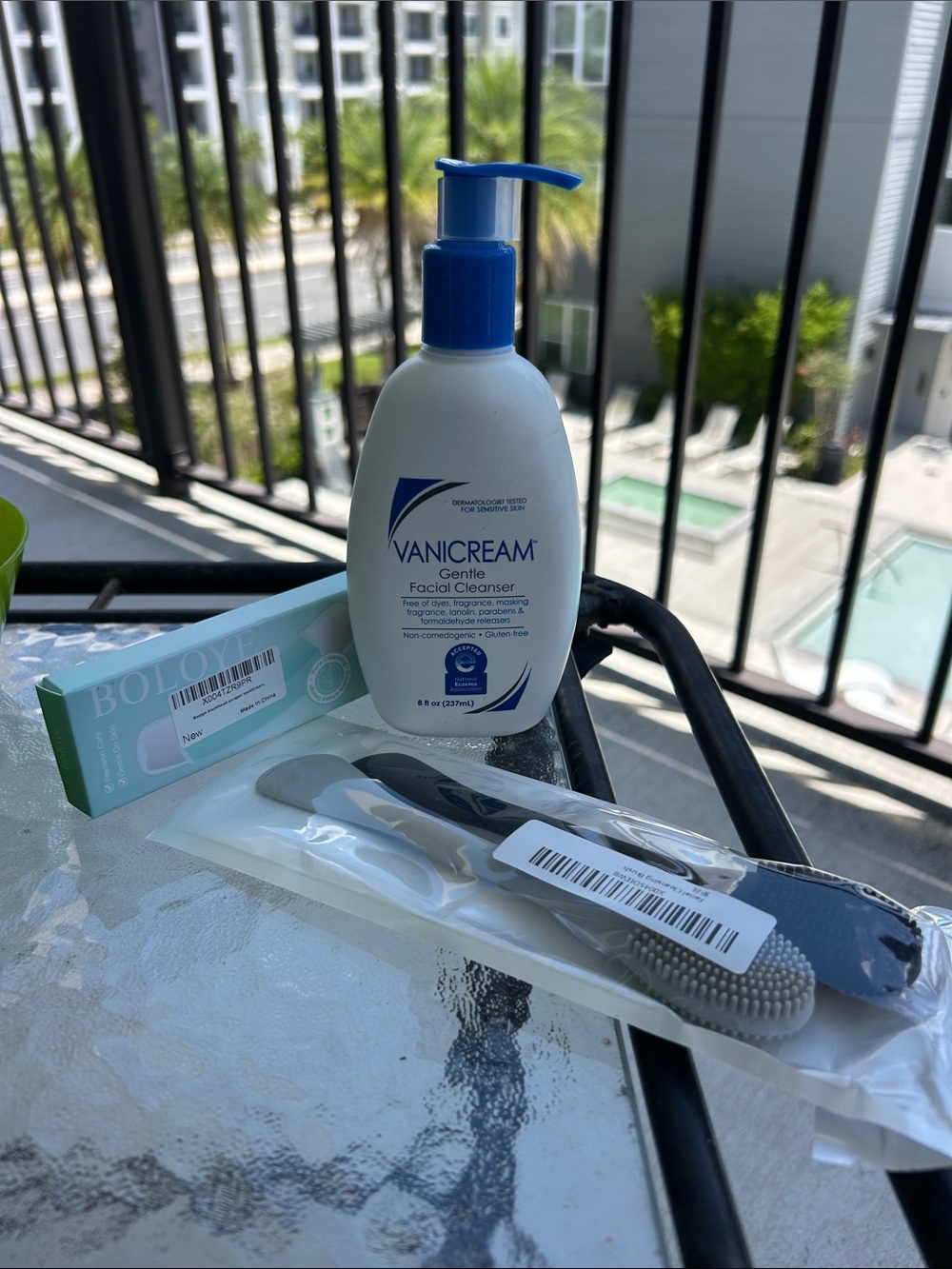 Skin Care Trio : Facial Cleanser, Blackhead Remover, Cleansing Brushes